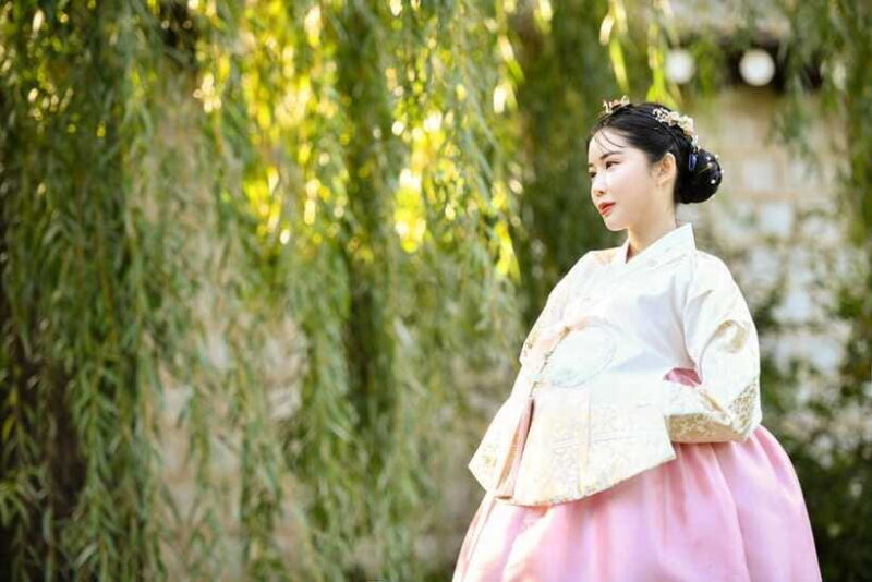 Changdeokgung Hanbok Experience at hanboknam - Final Thoughts: Who Will Love This?