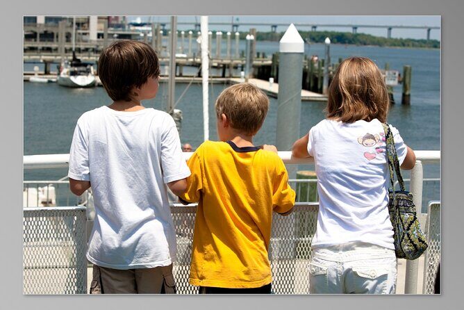 Charleston Harbor History Day-Time or Sunset Boat Cruise - FAQ