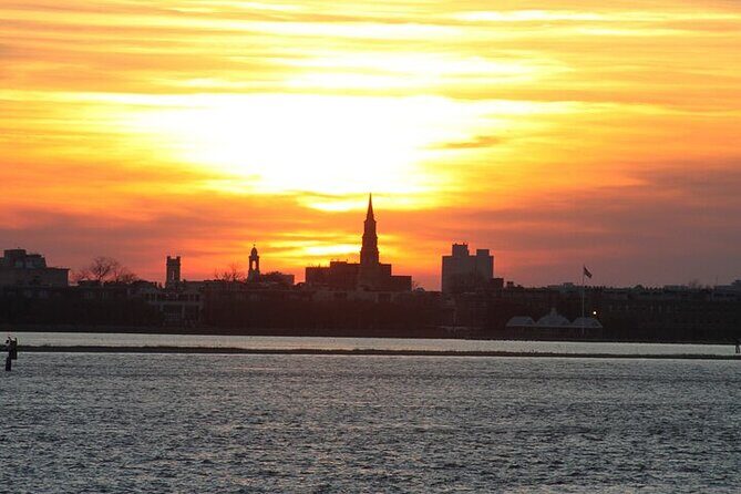 Charleston Harbor Luxury Dinner Cruise with Live Music - What to Expect and How It’s Structured