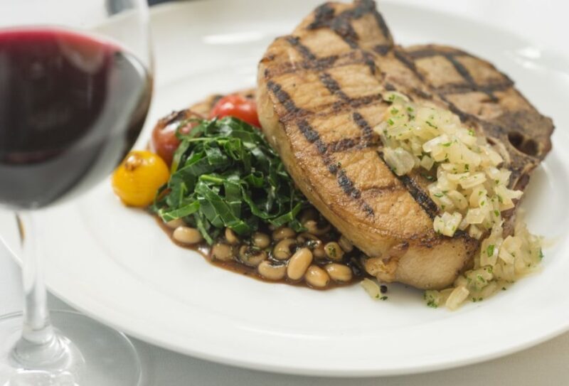 Charleston: Luxury Harbor Dinner Cruise - Who Is This Cruise Best For?