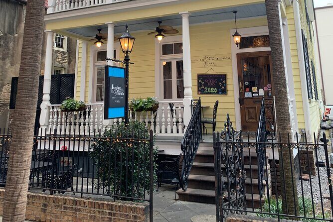 Charleston's Haunted Ghost Tour - Solo Smart Phone Guided Tour - The Experience: What You Can Expect
