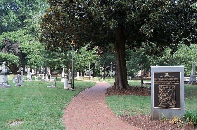 Charlotte Ghost Walking Tour - Smartphone guided audio/gps Tour at your own pace - Who Will Love This Tour?