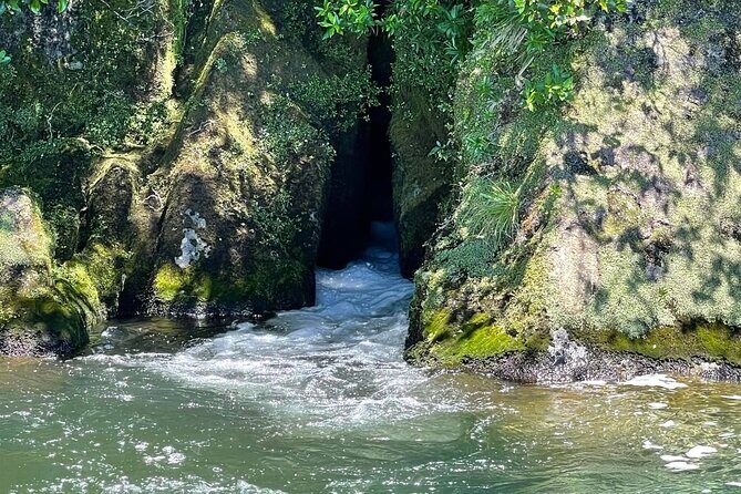 Chasing Waterfalls The Adventurer from Kinloch Marina - FAQ