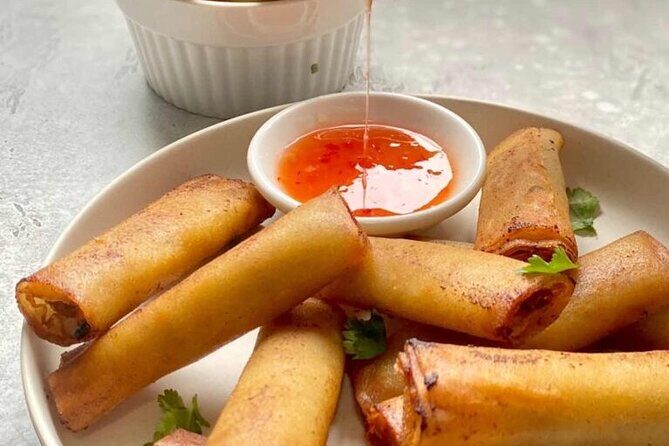 Chatham Bites and Sights Walking Guided Food Tasting Tour - A Closer Look at the Experience