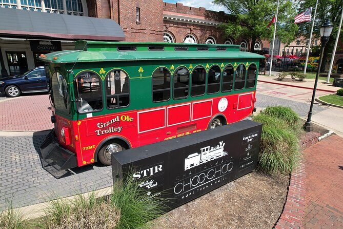 Chattanooga: City Trolley Tour with Coker Automotive Museum visit - What to Expect from the Experience