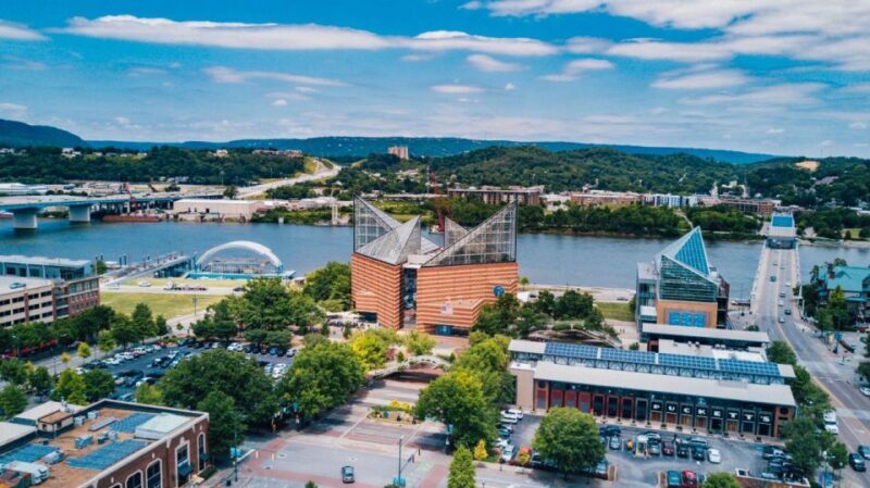 Chattanooga: City Trolley Tour with Coker Museum Visit - Key Points