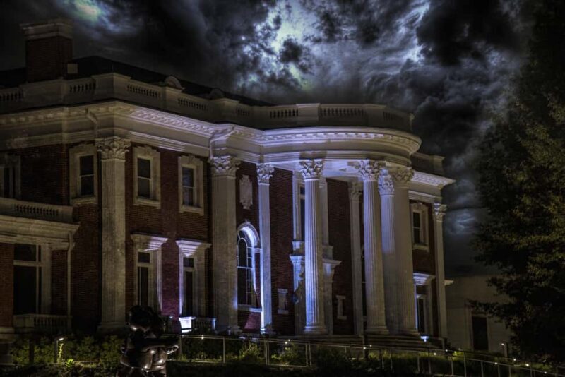 Chattanooga Crypts and Chills Ghost Tour - Key Points