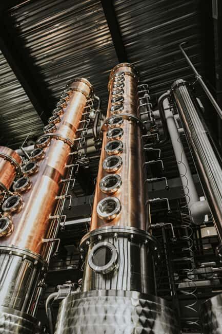 Chelsea: Guided tour of the Square Distillery - A Friendly Introduction to the Square Distillery