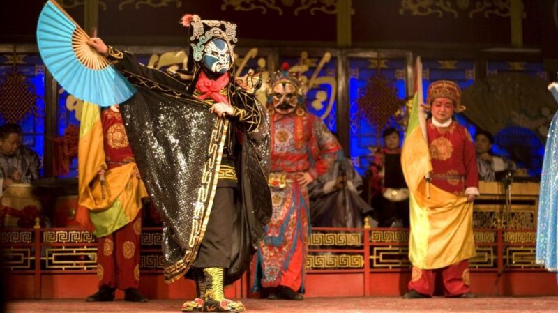 Chengdu: Illuminated Night Tour with Sichuan Opera or Hotpot - FAQ
