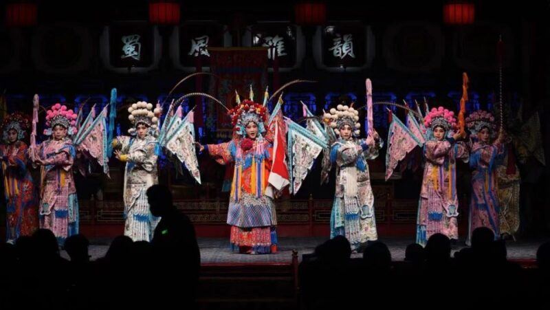Chengdu: Sichuan Opera Shu Feng Yan Yun Evening Show Ticket - Accessibility and Additional Options