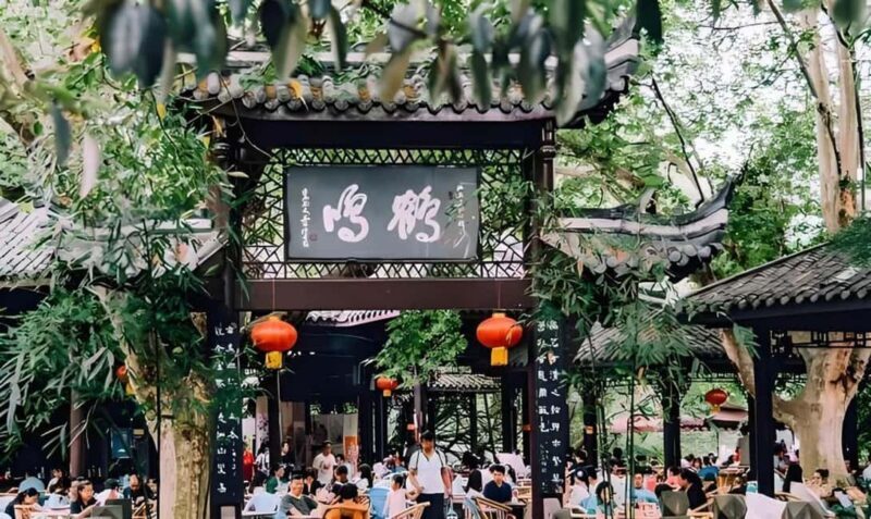 Chengdu Tour: Museum, Park, Kuanzhai Alleys & Jiuyanqiao - A Detailed Look at the Chengdu Day Tour