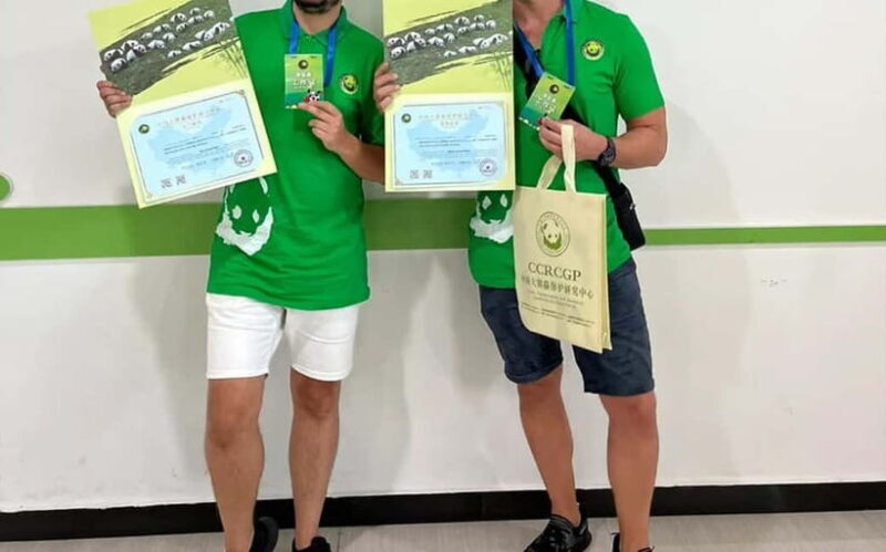 Chengdu:Panda Keepervolunteer for a Day with Pickup - Key Points
