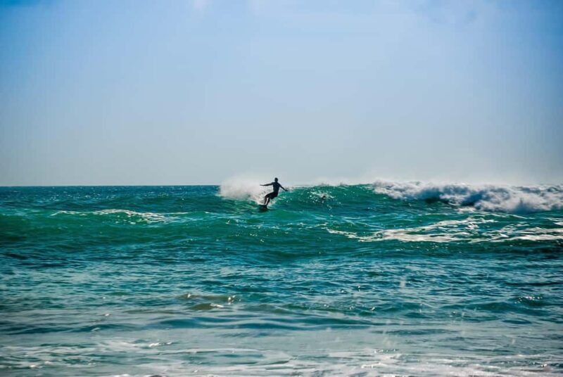 Chennai: Mahabalipuram surf lesson & Walking Tour with Lunch - Who Should Consider This Tour?
