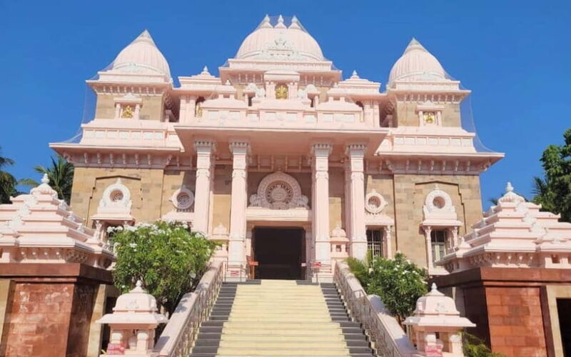 Chennai: Temples, Churches & Forts Heritage Sites Tour - Dive Into Chennai’s Spiritual Heritage at the Temples and Monasteries