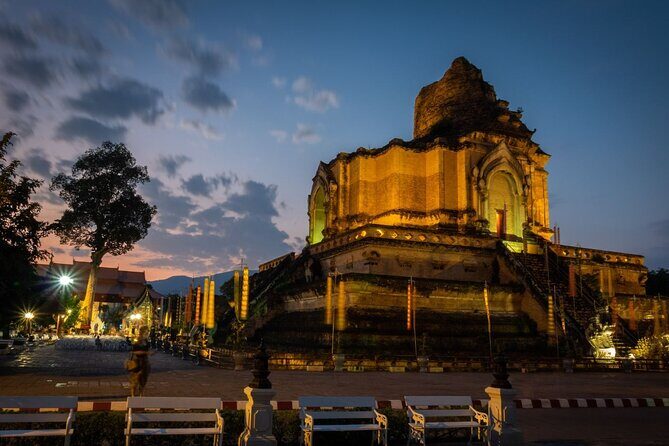 Chiang Mai by Night Tuk-Tuk Tour - Temples, Markets & Street Food - What the Tour Includes and What You Should Know