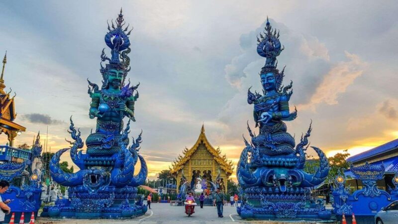 Chiang Mai: Chiang Rai Temples & Black House Discovery Tour - What Travelers Say