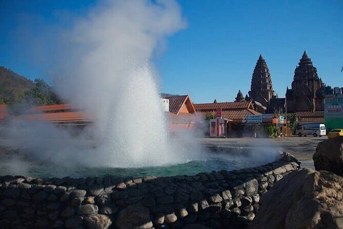 Chiang Mai - Chiang Rai Temples, Long Neck Karen, Golden Triangle - FAQ