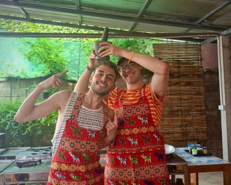 Chiang Mai: Cooking Class, Market & Thai Herbs Garden Tour - Who Should Do This Tour?