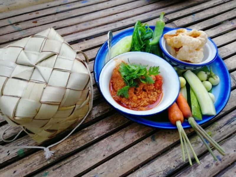 Chiang Mai: Cooking in Organic Farm with a Local Train Trip - The Itinerary in Detail: What to Expect