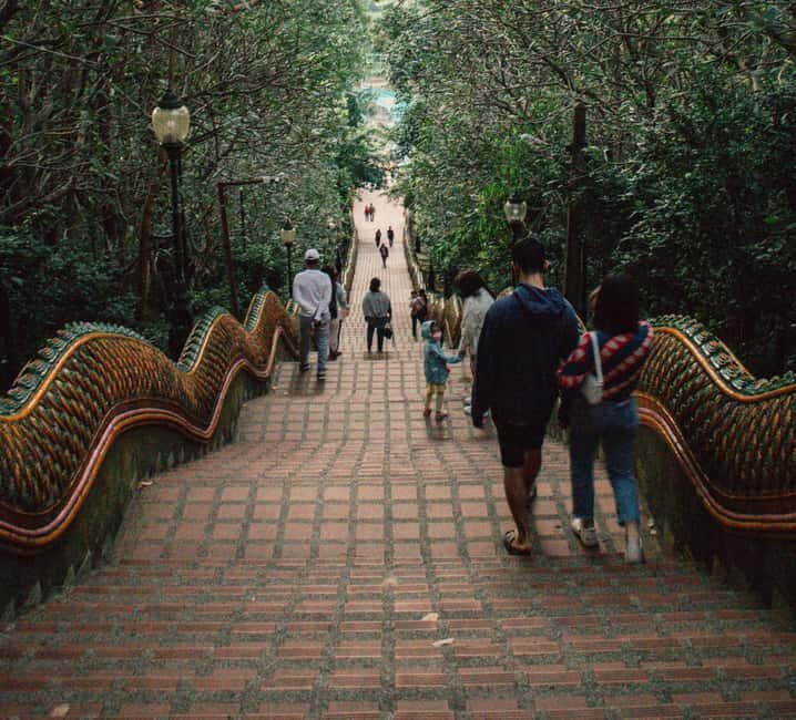 Chiang Mai: Doi Suthep Temple Guided Tour - An In-Depth Look at the Tour