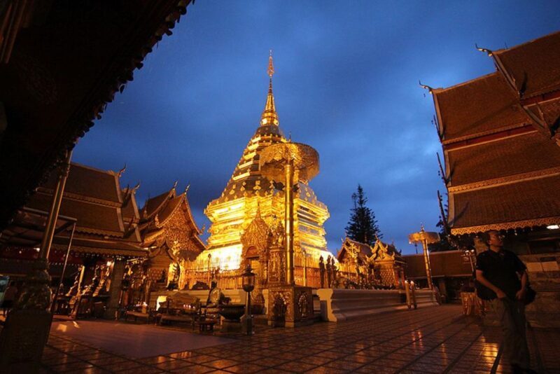 Chiang Mai: Doi Suthep & Wat Umong Twilight Tour with Pickup - Key Points
