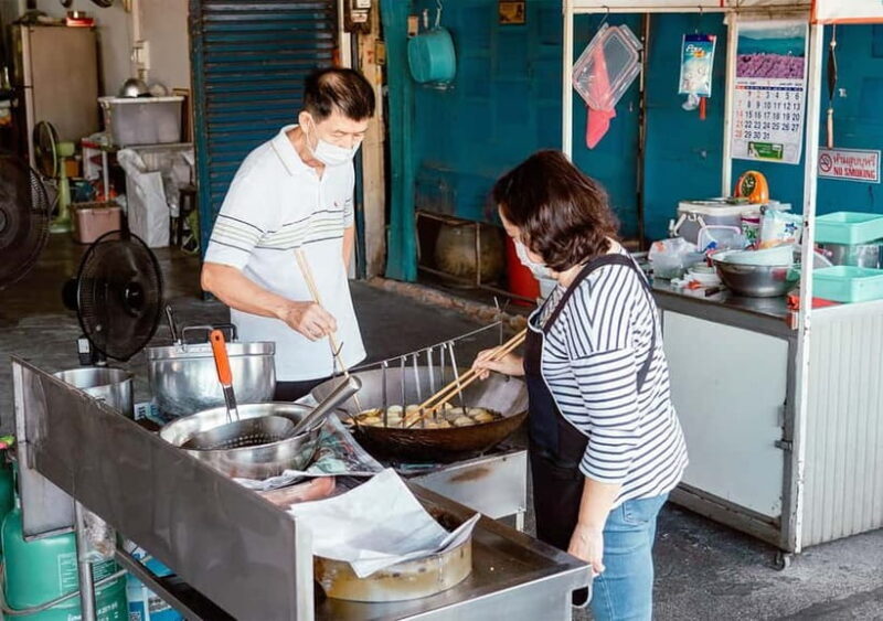 Chiang Mai Food Tour: Local Eats & Drinks Guided Tour - Authenticity and Value