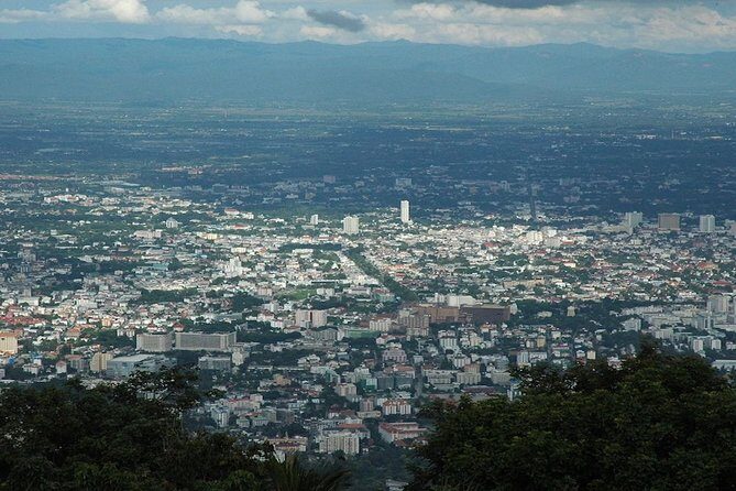 Chiang Mai: Guided City & Temple Discovery with Hotel Pickup - FAQ