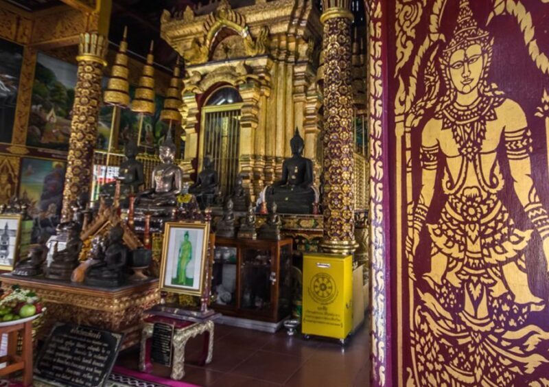 Chiang Mai: Historic Old City 4-Hour Guided Bike Tour - Key Points