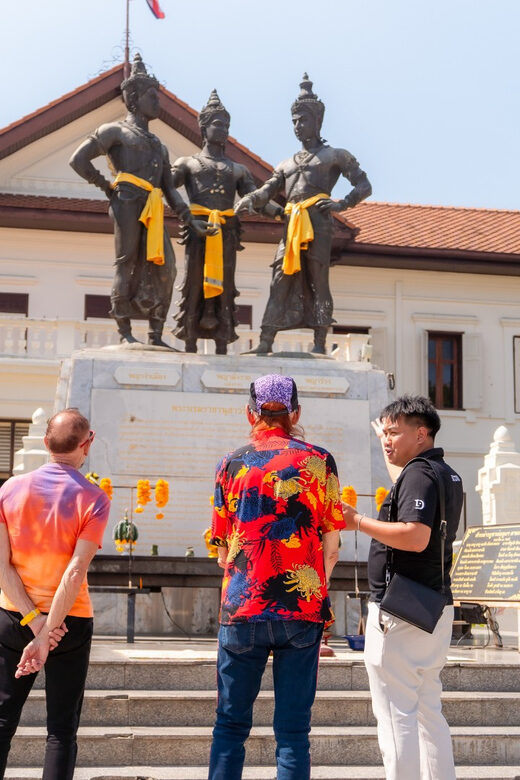 Chiang Mai: Historical and Culture Exploration Walking Tour - Key Points