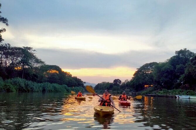 Chiang Mai: Kayak Under the Stars 6 km to the Heart of the City - A Look at the Experience: What You Can Expect