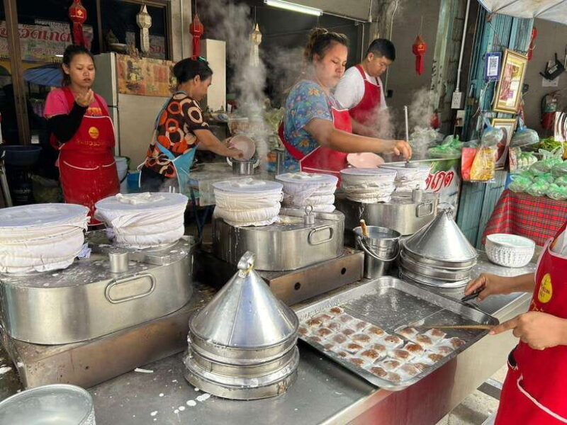 Chiang Mai Old City, Local Market, Local Food Tour - A Closer Look at what this tour offers