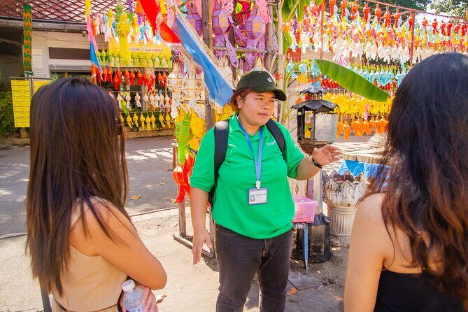 Chiang Mai Old City & Temples Guided Walking Tour - 3 Hrs - A Closer Look at What the Tour Offers