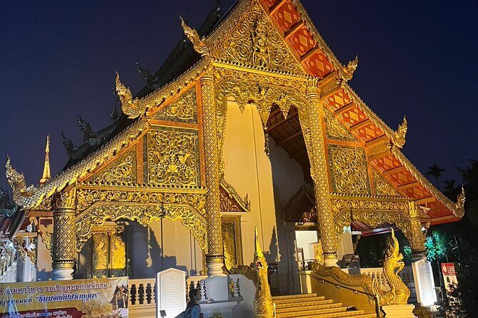 Chiang Mai Temples and Market Tuk-Tuk Evening Night Tour - Key Points