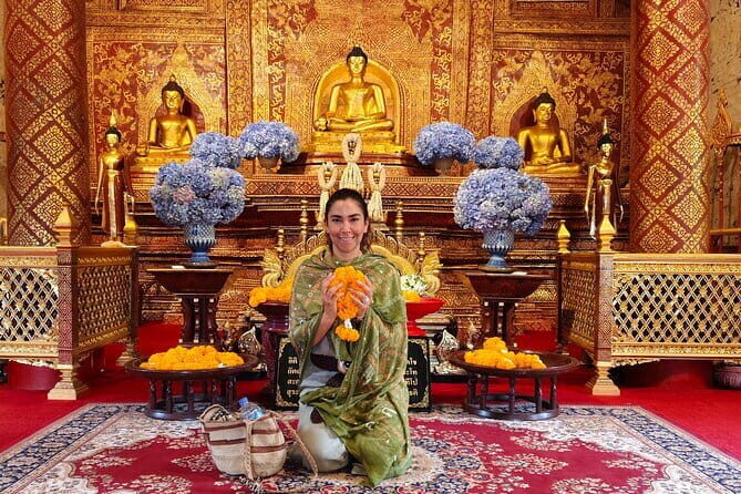 Chiang Mai Temples Visit Walking Tour with Ex-Monk Guide Part 1 - An Introduction to the Tour
