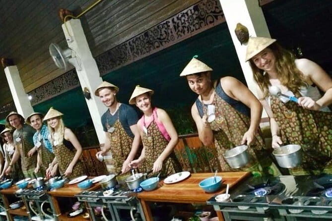 Chiang Mai Thai Cooking Market Tour with Lakeside Pavilions - Why It’s Worth Considering