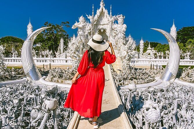 Chiang Mai to Chiang Rai Visit the White, Blue, and Red Temples - Key Points