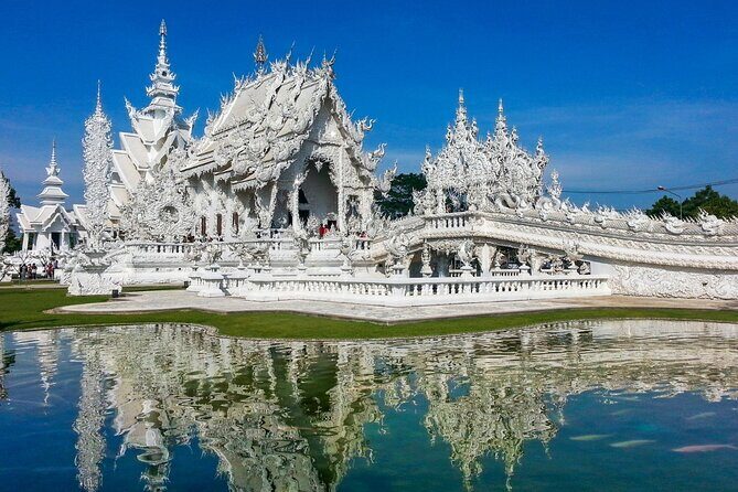 Chiang Mai to Chiang Rai Visit the White, Blue, and Red Temples - An In-Depth Look at the Itinerary