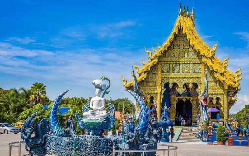 Chiang Mai : White and Blue Temples and Lalita Cafe - A Detailed Look at the Tour Experience