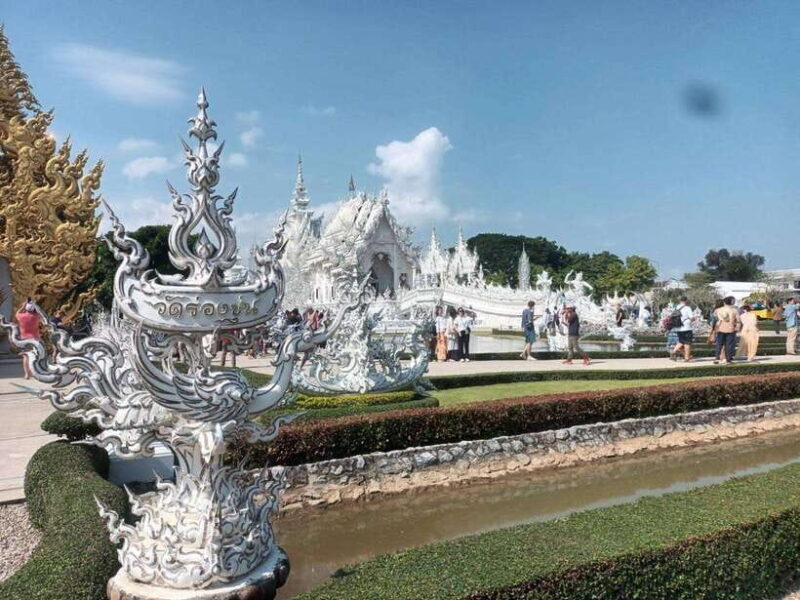 Chiang Rai: 2 Temples (White and Blue) + Black House Museum - FAQ
