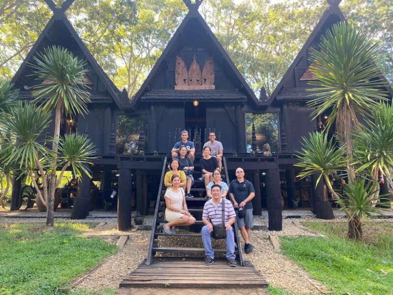 Chiang Rai: City Highlights One-Day Tour with Thai Lunch - Cultural and Artistic Stops: Black House and Long Neck Village