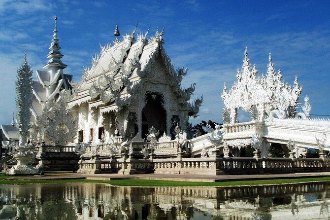 Chiang Rai Day Tour from Chiang Mai + The Long Neck Hill Tribe With Boat - What You’ll Love About This Tour