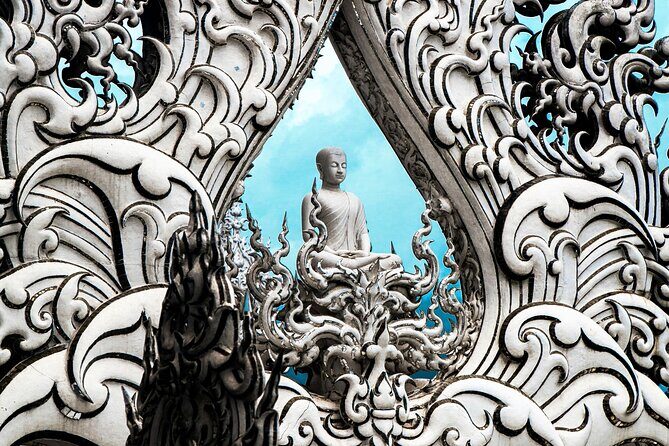 Chiang Rai Famed Temples and Golden Triangle Tour from Chiang Mai - Who Should Consider This Tour?