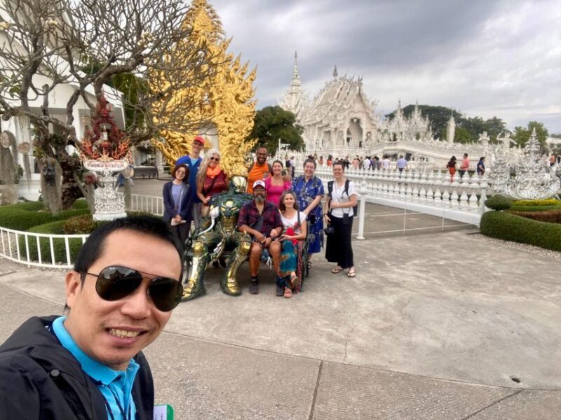 Chiang Rai Guide: Popular 7places 3Colors ,Golden Triangle - Who Will Love This Tour?