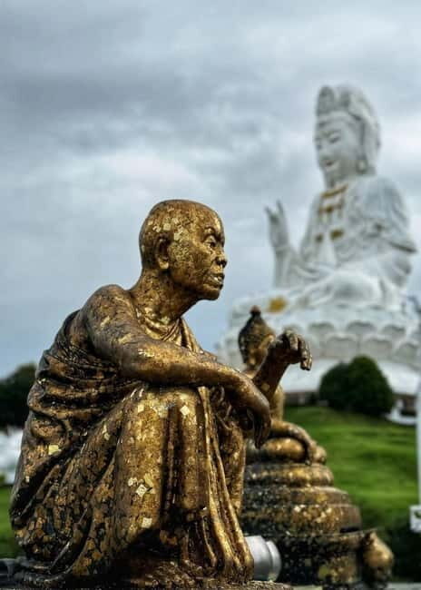 Chiang Rai IG Lalitta Cafe and White, Blue, Red Temples Tour - Value and Overall Impression