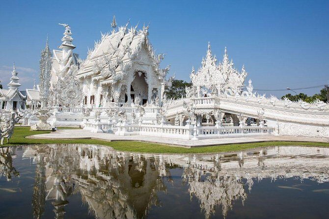 Chiang Rai in a Day: White Temple, Golden Triangle, Boat Ride to Laos, Long Neck - The Sum Up