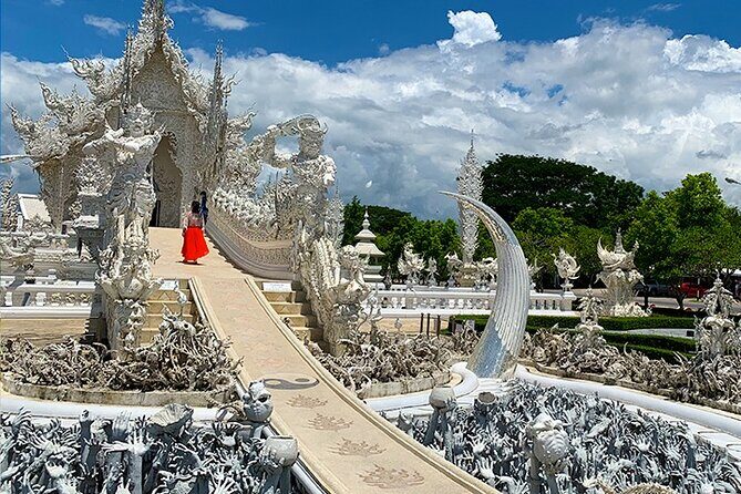 Chiang Rai Temples Private Tour from Chiang Mai - All Inclusive - Journey Through Northern Thailand’s Most Famous Temples