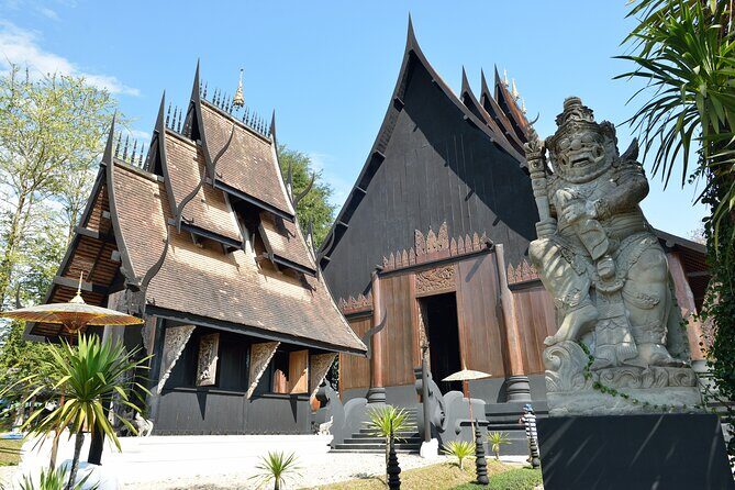 Chiang Rai White Blue and Black Temples Day Tour from Chiang Mai - The Itinerary Breakdown