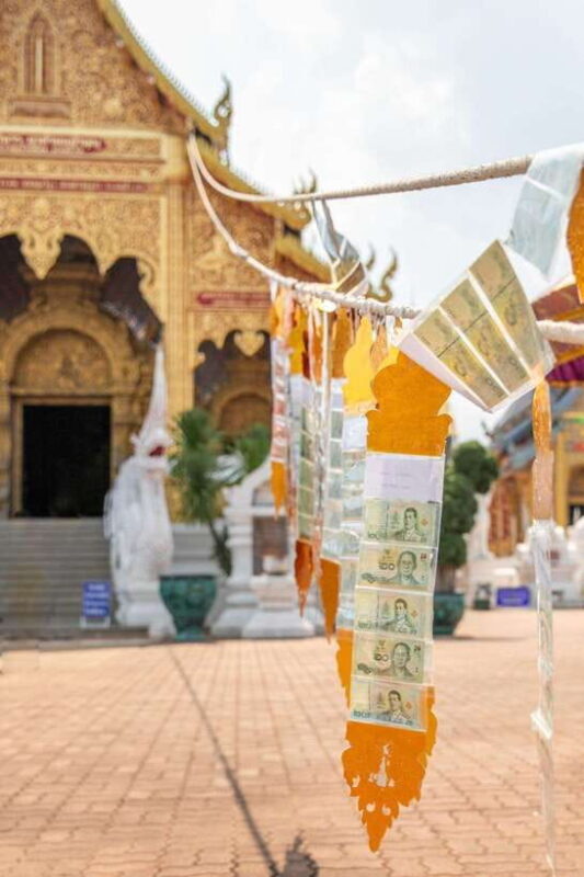 Chiangma: Wat ban den, Blue Temple & Sticky Waterfall. - Practical Details and Value