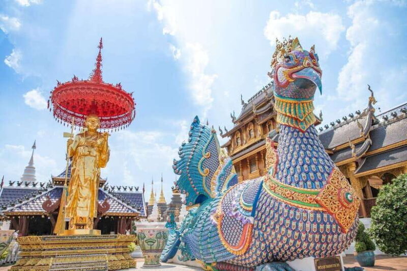 Chiangma: Wat ban den, Blue Temple & Sticky Waterfall. - Authenticity and Local Flavor