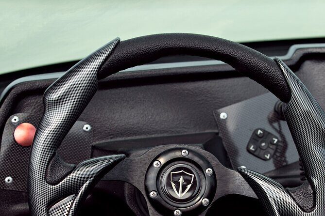 Chic and Fast Jet Car Water Experience - The Reviews: A Balanced Look